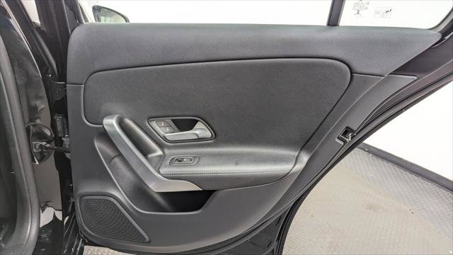 Used 2020 Mercedes-Benz A 220 image 21