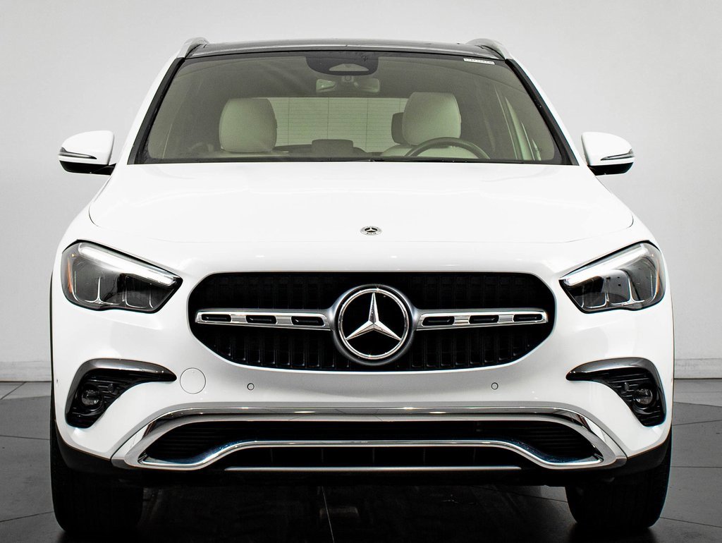 Certified 2025 Mercedes-Benz GLA 250 4MATIC image 2