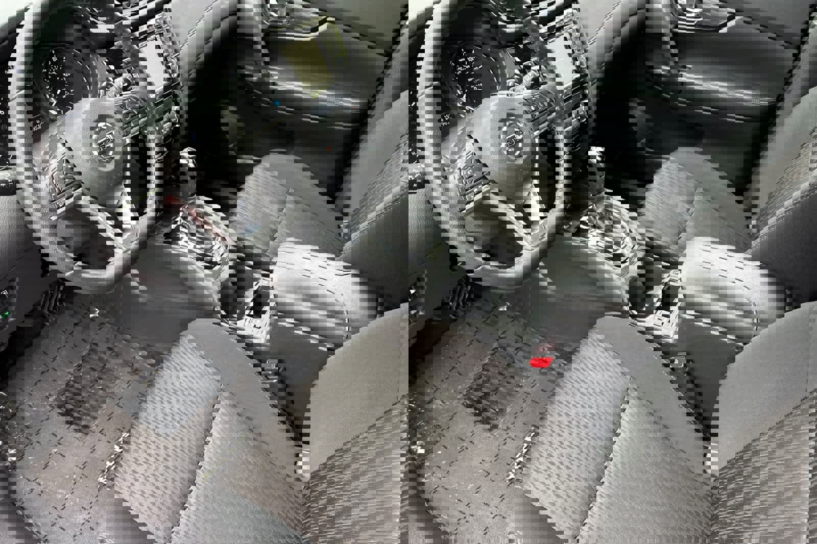 Used 2020 Nissan Rogue S image 11