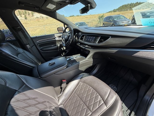 Used 2022 Buick Enclave Avenir w/ Trailering Package, 5000 lbs. AWD/4WD image 46