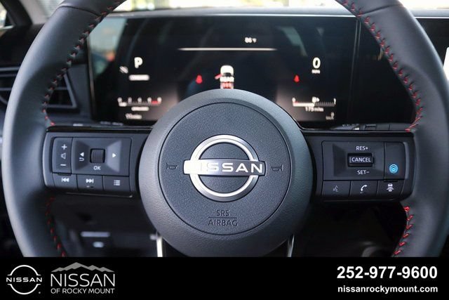 New 2025 Nissan Kicks SR FWD image 16