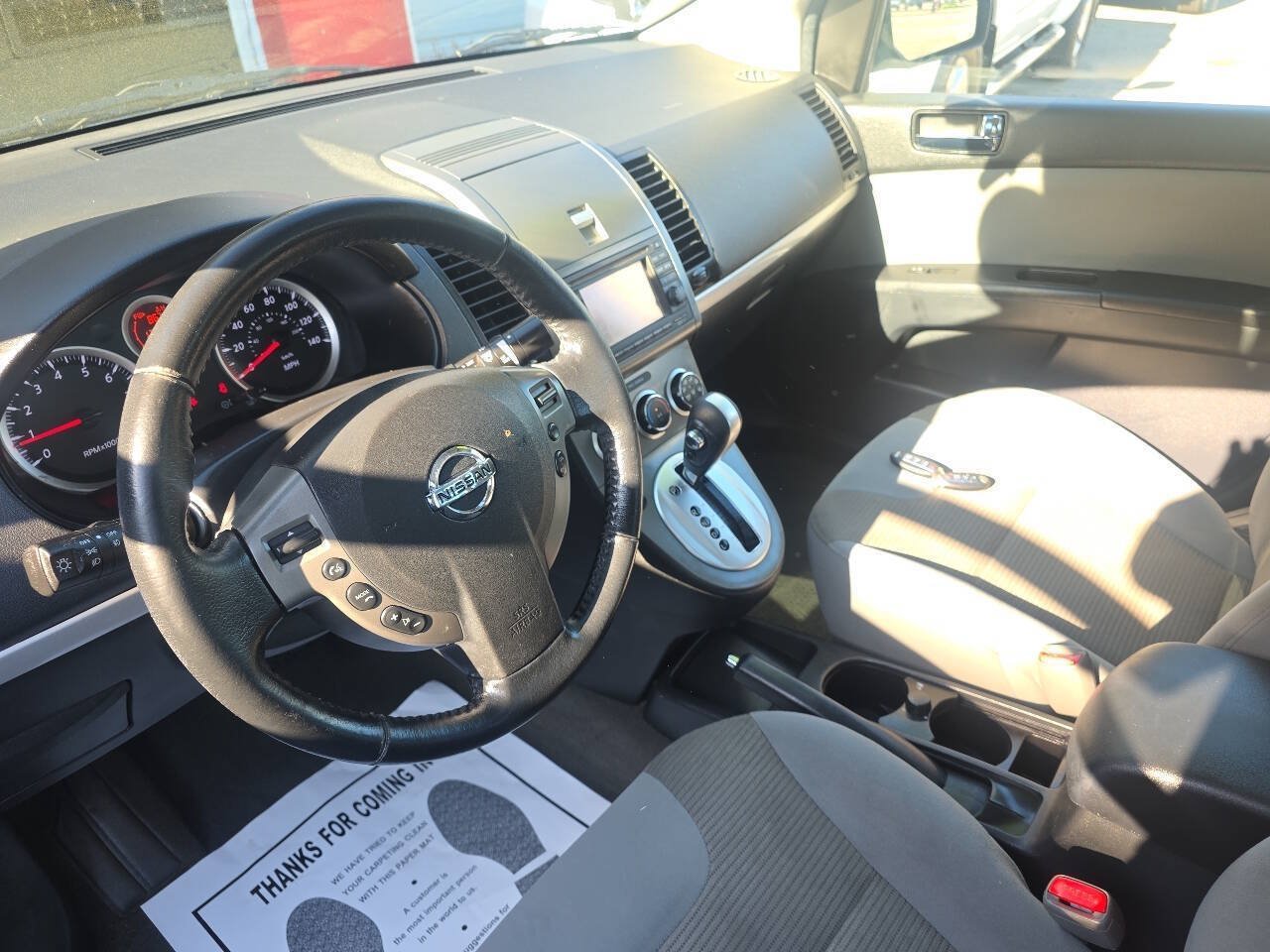 Used 2012 Nissan Sentra 2.0 SR w/ Special Edition Pkg FWD image 10