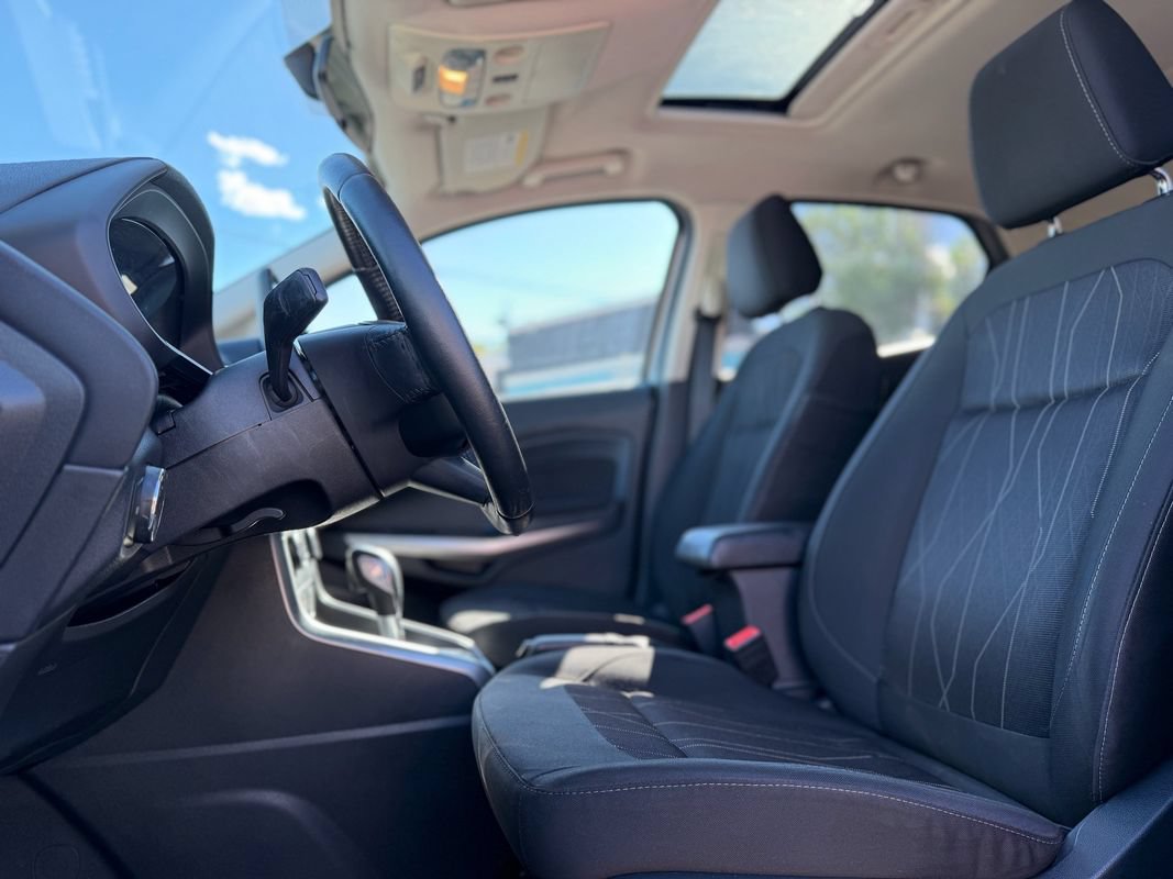 Used 2018 Ford EcoSport SE w/ SE Convenience Package AWD/4WD image 9