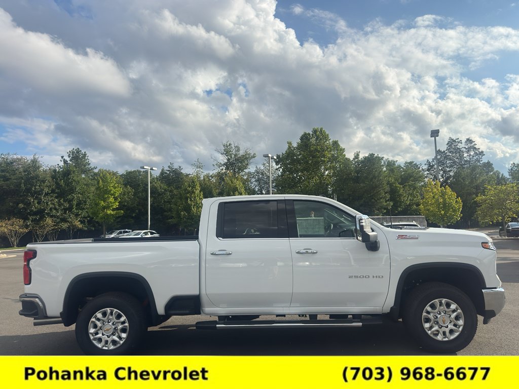 New 2026 Chevrolet Silverado 2500 LTZ w/ LTZ Plus Package AWD/4WD image 8