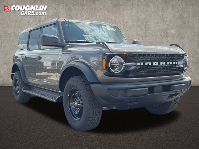 New 2026 Ford Bronco Big Bend w/ Black Appearance Package
