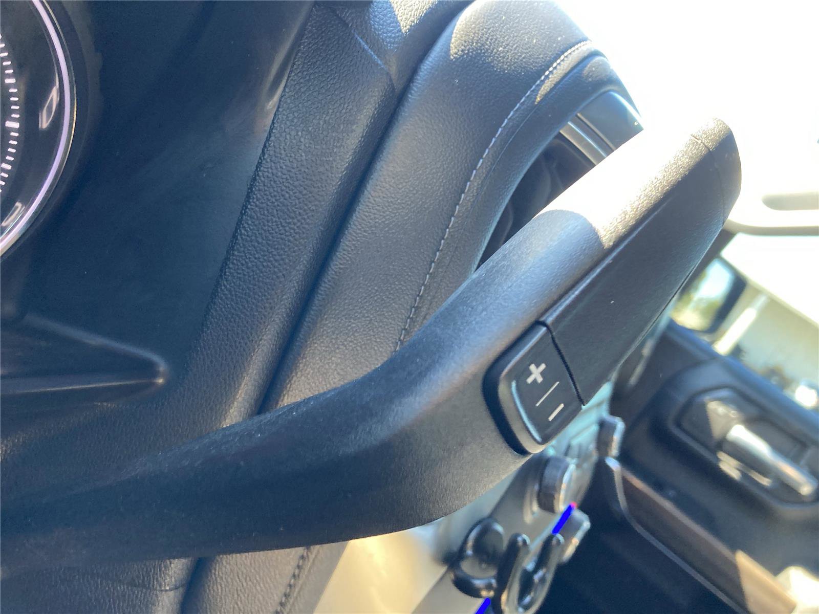 Used 2020 Chevrolet Silverado 1500 RST image 21