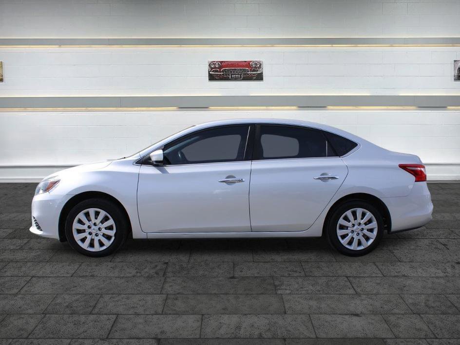 Used 2019 Nissan Sentra S image 4
