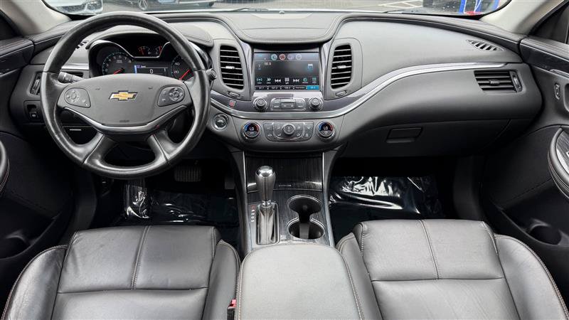 Used 2018 Chevrolet Impala LT w/ LT Leather Package FWD image 17