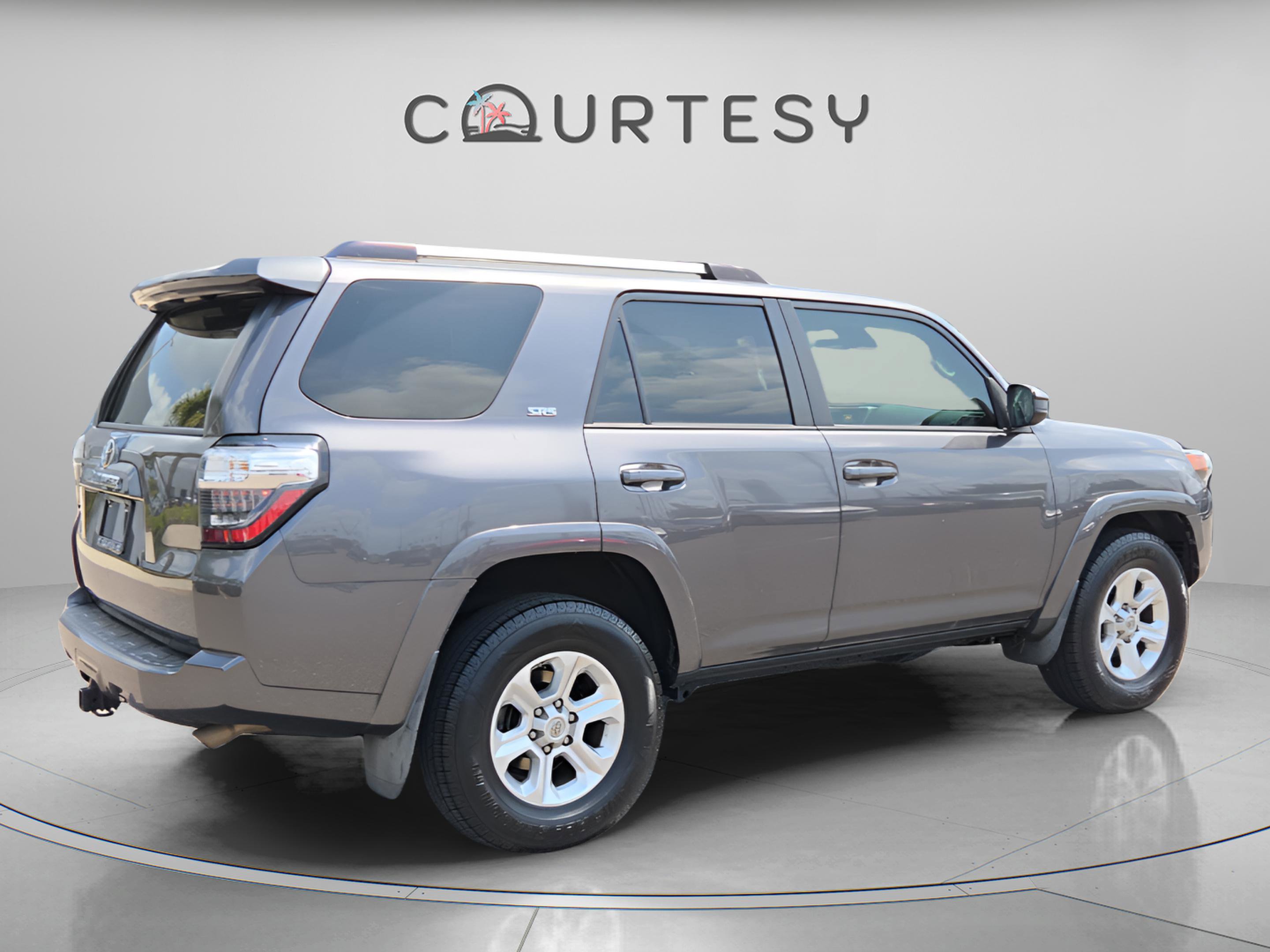 Certified 2020 Toyota 4Runner SR5 image 5