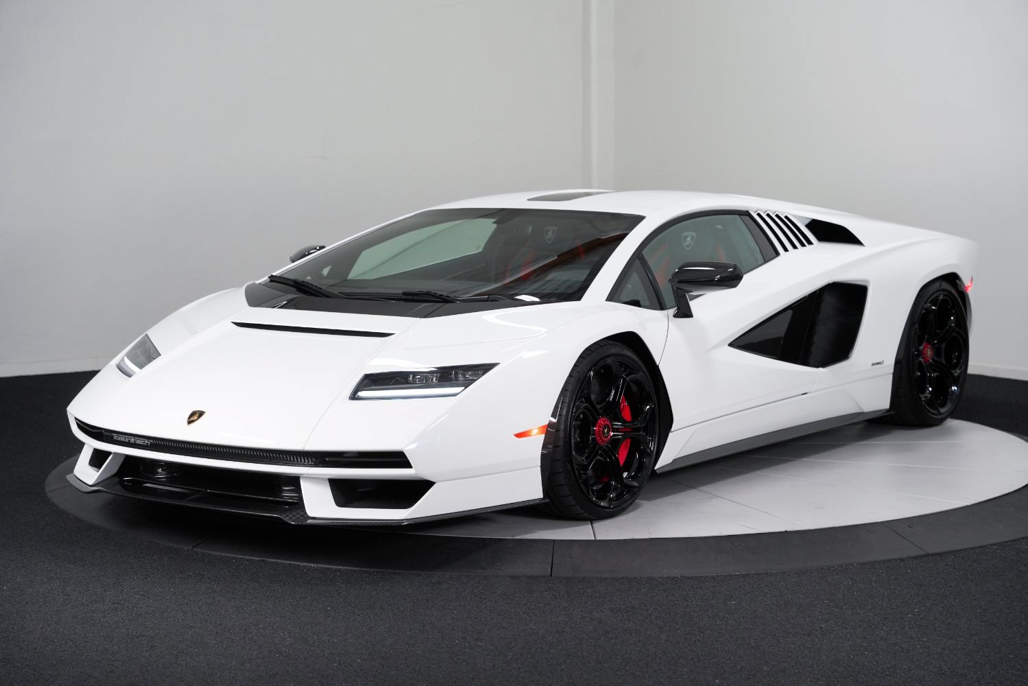 Used 2022 Lamborghini Aventador Countach AWD/4WD image 6