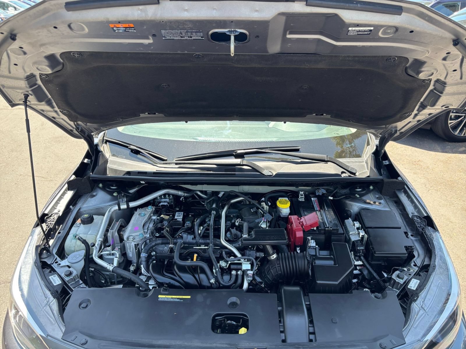Used 2025 Nissan Sentra SV FWD image 29