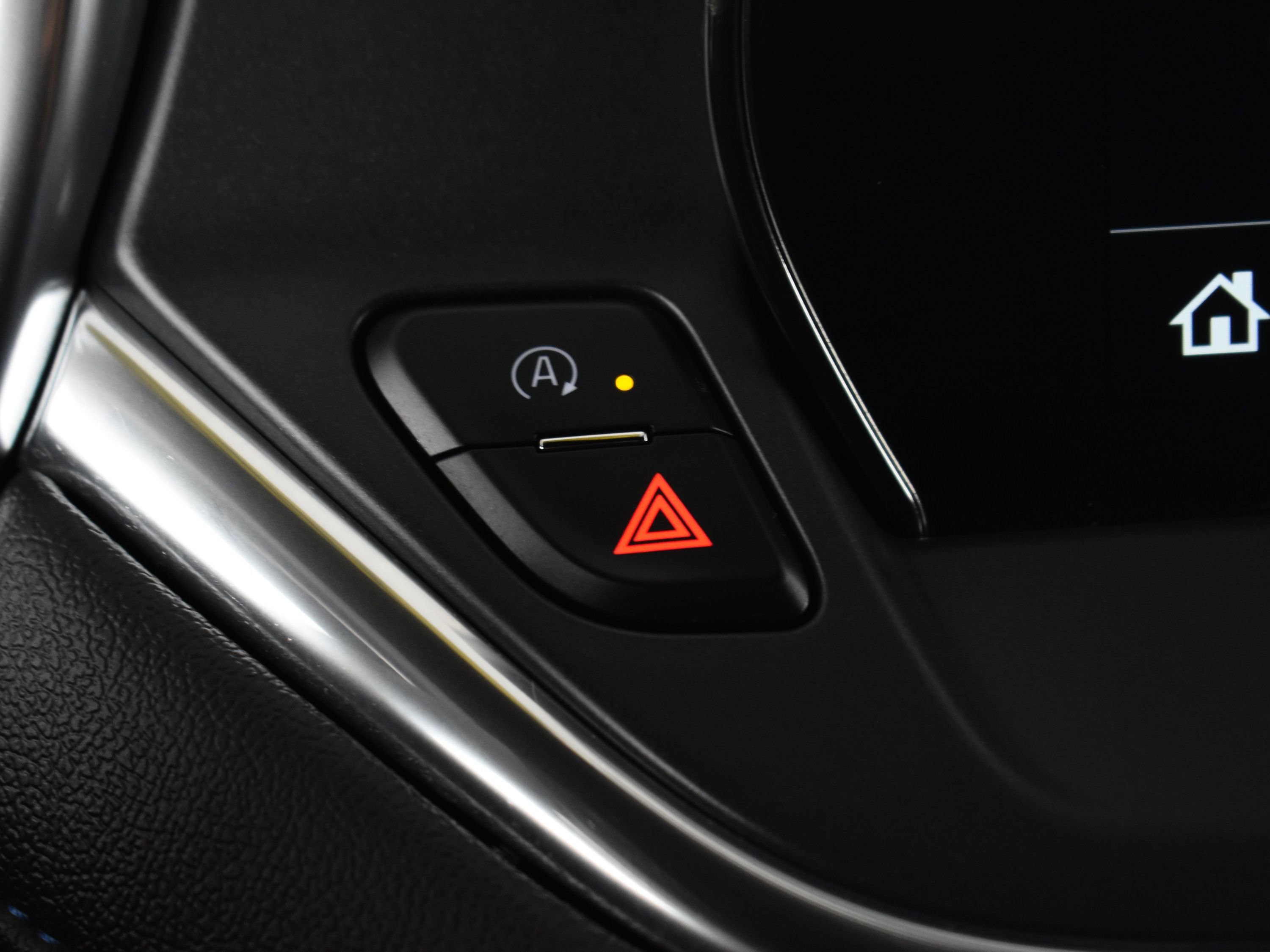 Used 2023 Chevrolet Blazer RS image 40