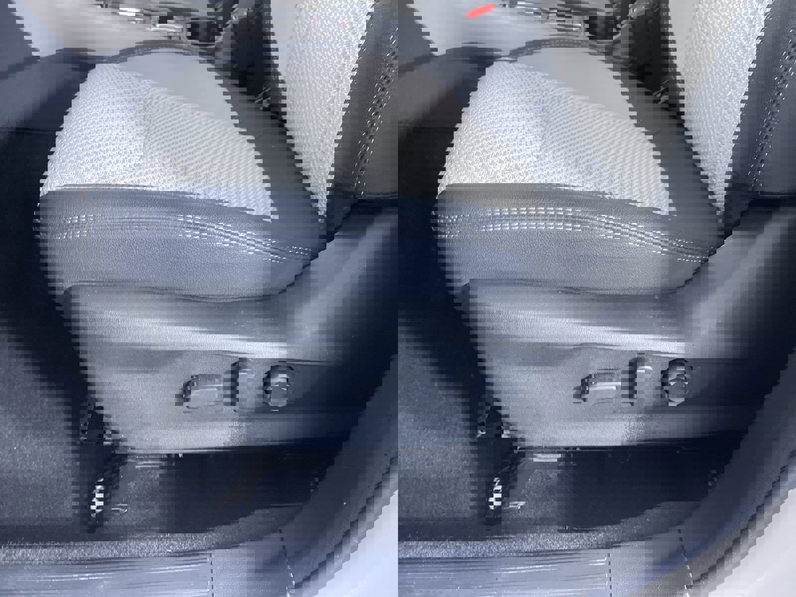 Used 2023 Subaru Forester Premium image 13