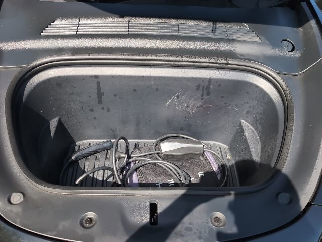 Used 2022 Tesla Model Y Performance AWD/4WD image 21