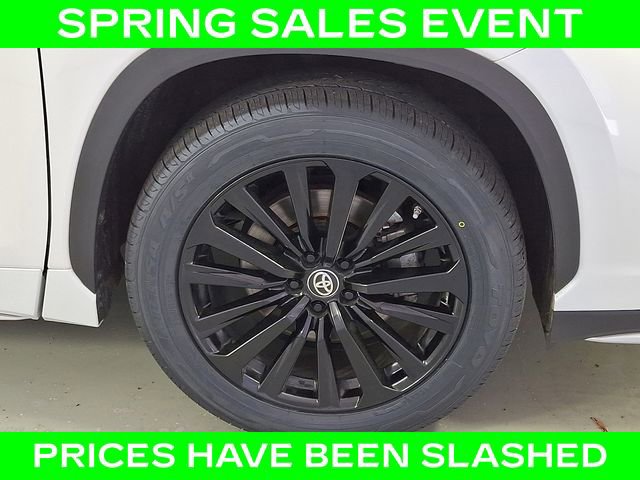 Certified 2024 Toyota Highlander XSE image 9