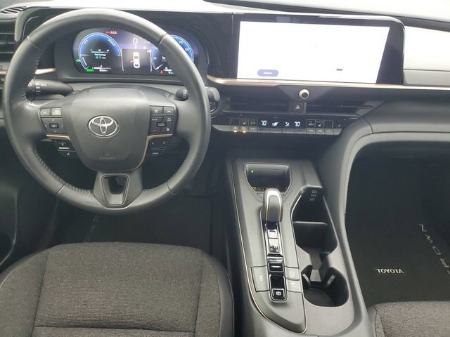 Used 2023 Toyota Crown AWD/4WD image 14