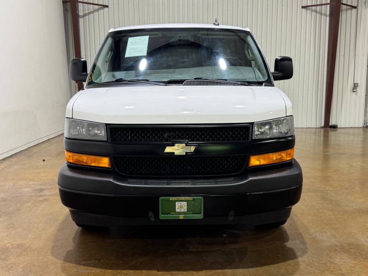 Used 2020 Chevrolet Express 2500 w/ Driver Convenience Package RWD image 2