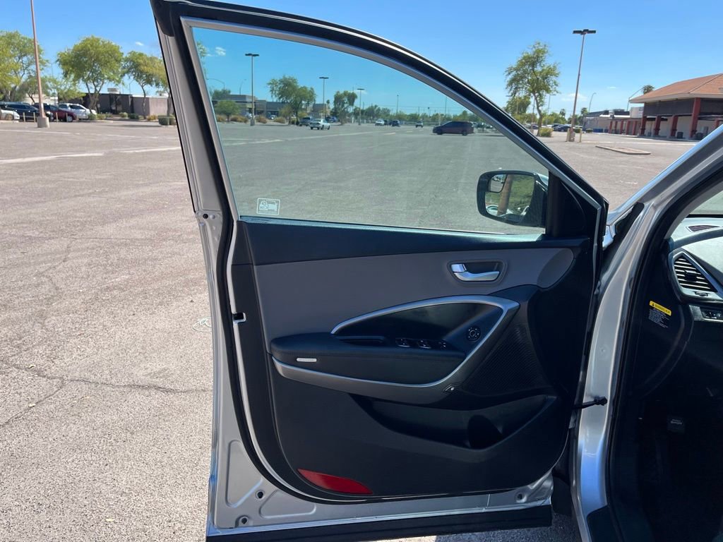 Used 2017 Hyundai Santa Fe Sport w/ Cargo Package image 21