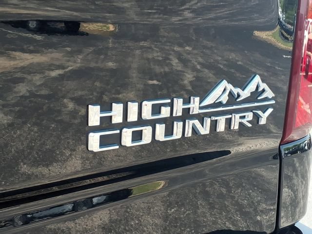 Used 2020 Chevrolet Silverado 1500 High Country w/ Technology Package AWD/4WD image 23
