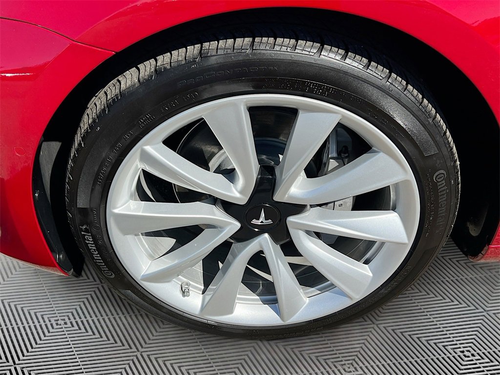 Used 2018 Tesla Model 3 Long Range image 29