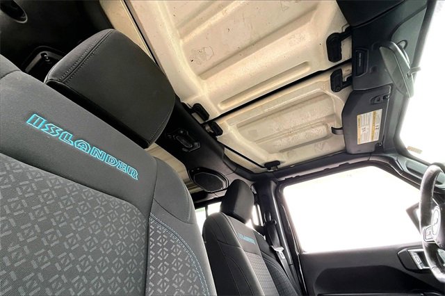 Used 2021 Jeep Wrangler Unlimited Islander image 24