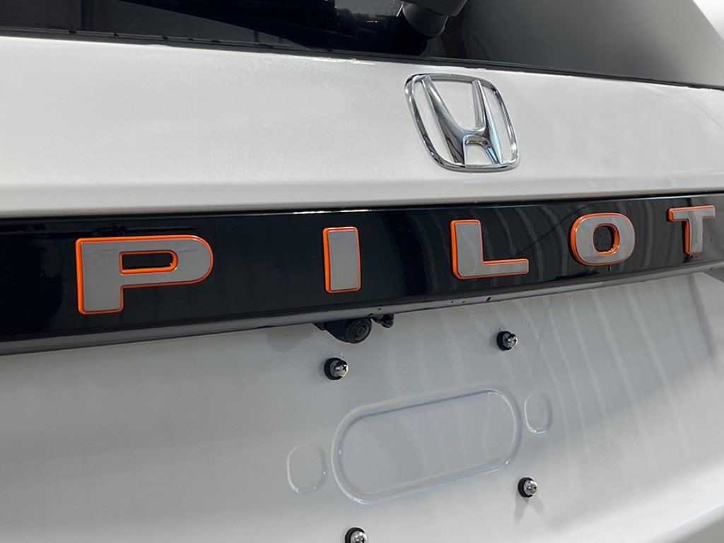 New 2026 Honda Pilot TrailSport image 11