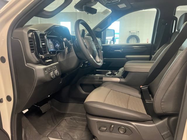 New 2026 Chevrolet Silverado 2500 ZR2 AWD/4WD image 23