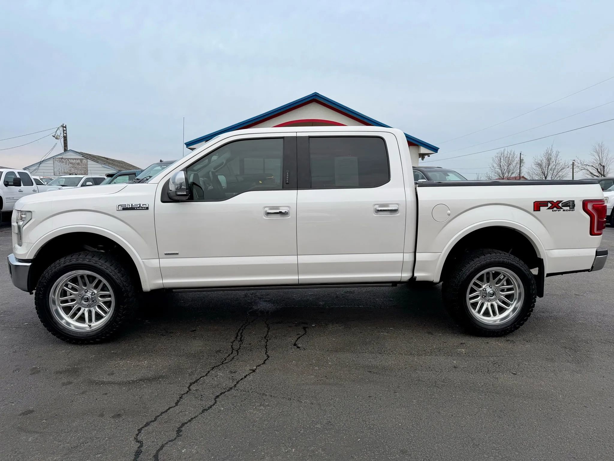Used 2017 Ford F150 Lariat w/ Equipment Group 502A Luxury image 2