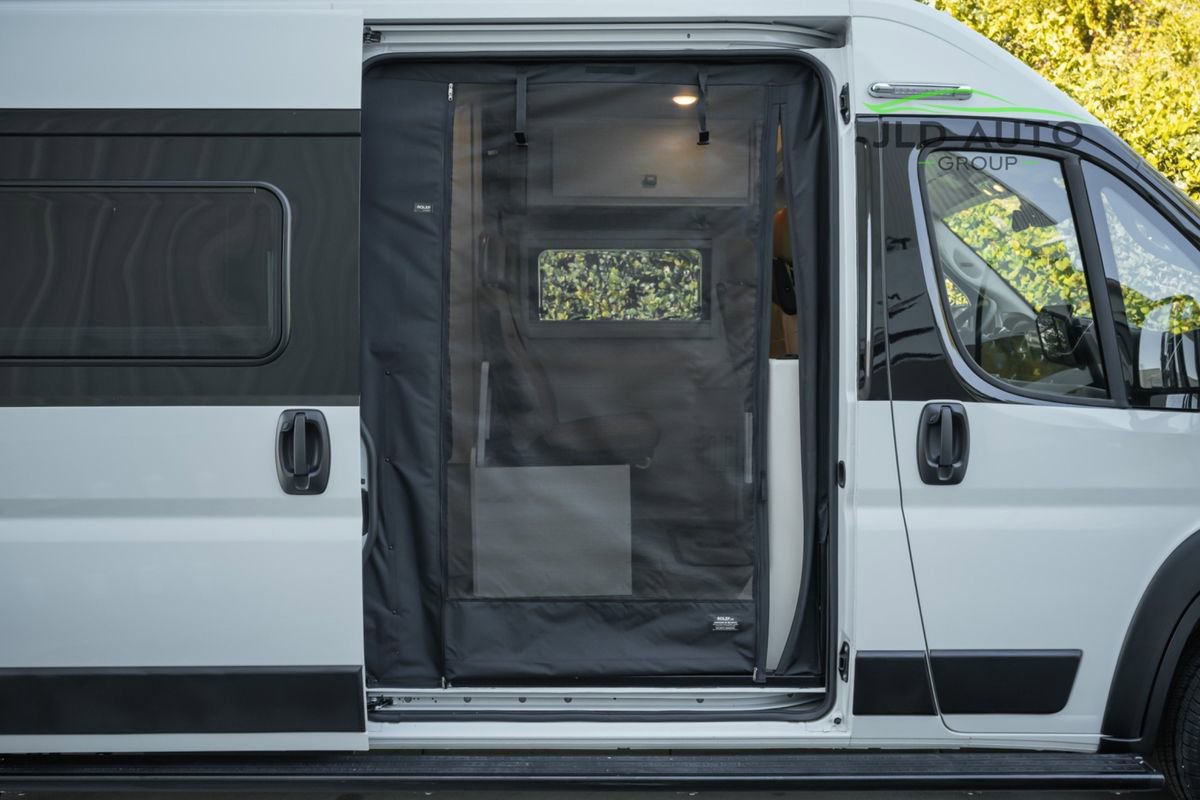 Used 2025 RAM ProMaster 3500 w/ Quick Order Package 22G SLT image 24