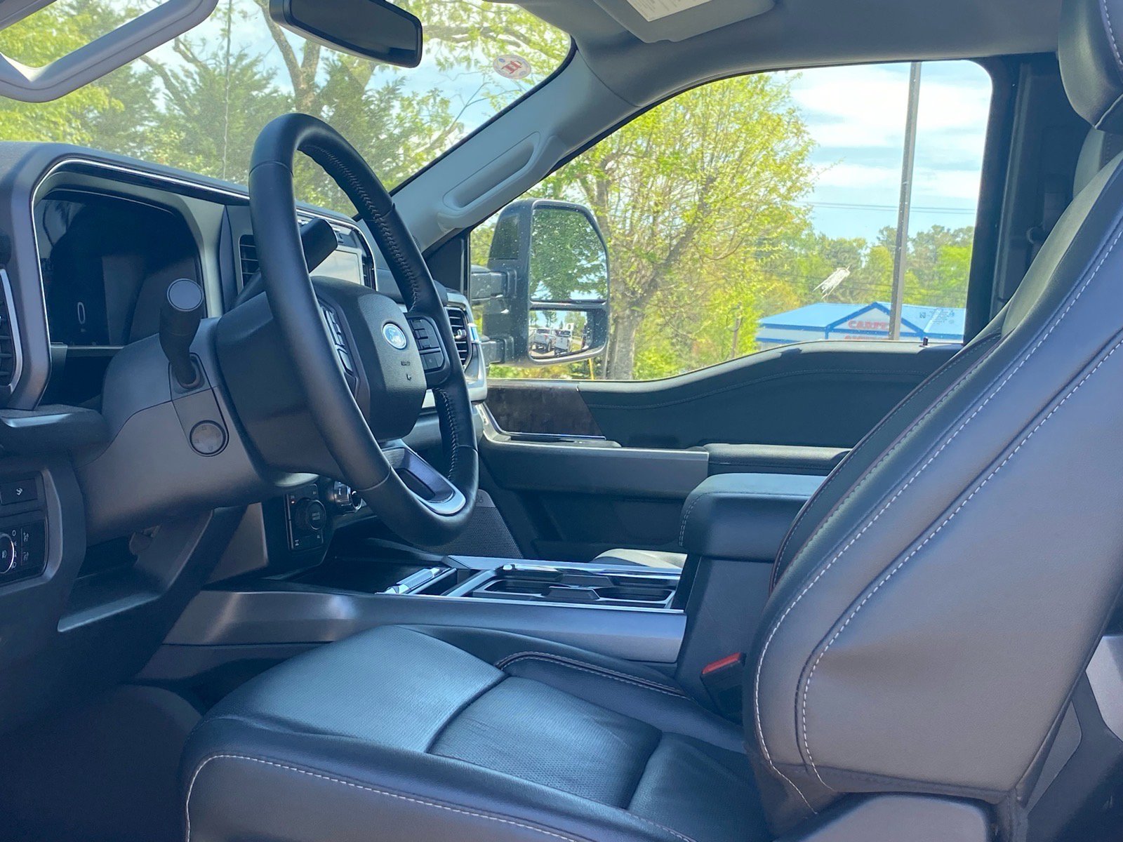 Used 2023 Ford F350 Lariat w/ FX4 Off-Road Package image 16