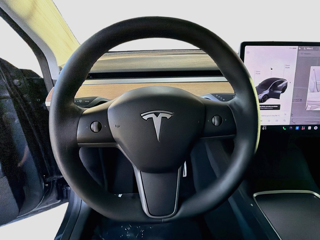 Used 2022 Tesla Model Y Performance AWD/4WD image 10