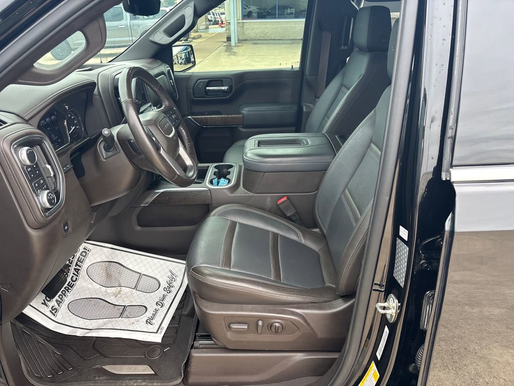 Used 2019 GMC Sierra 1500 Denali w/ Denali Ultimate Package AWD/4WD image 10
