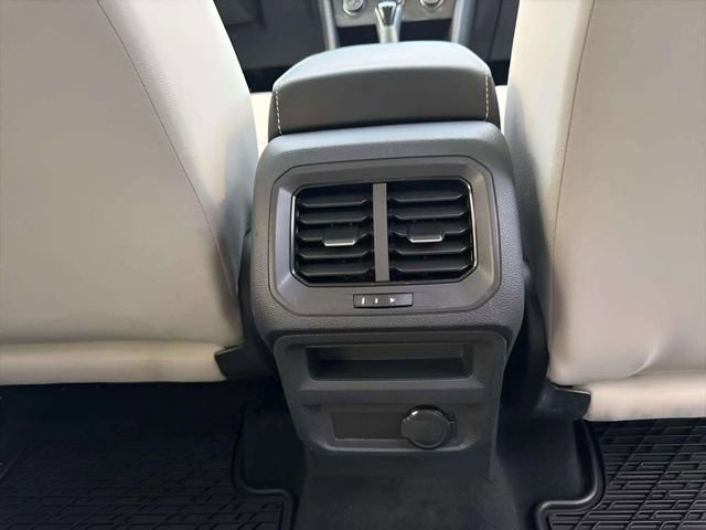 Used 2022 Volkswagen Tiguan S image 16