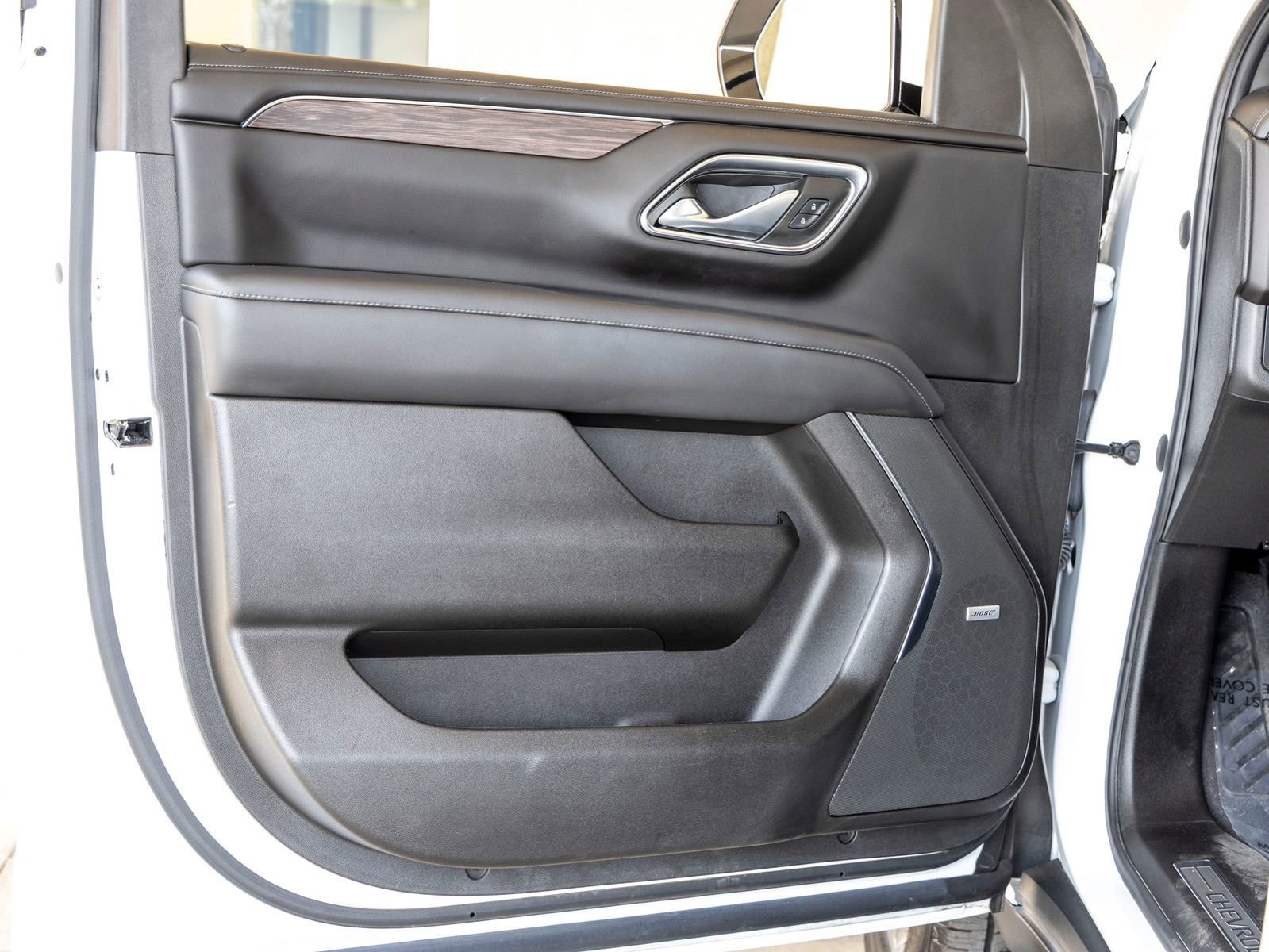 Used 2023 Chevrolet Tahoe LT w/ LT Signature Plus Package image 14