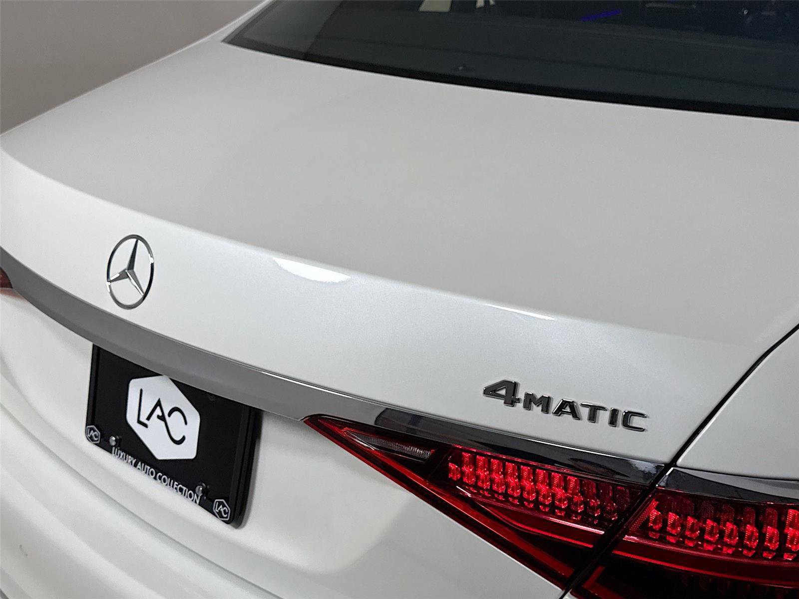 Used 2023 Mercedes-Benz S 500 4MATIC image 29