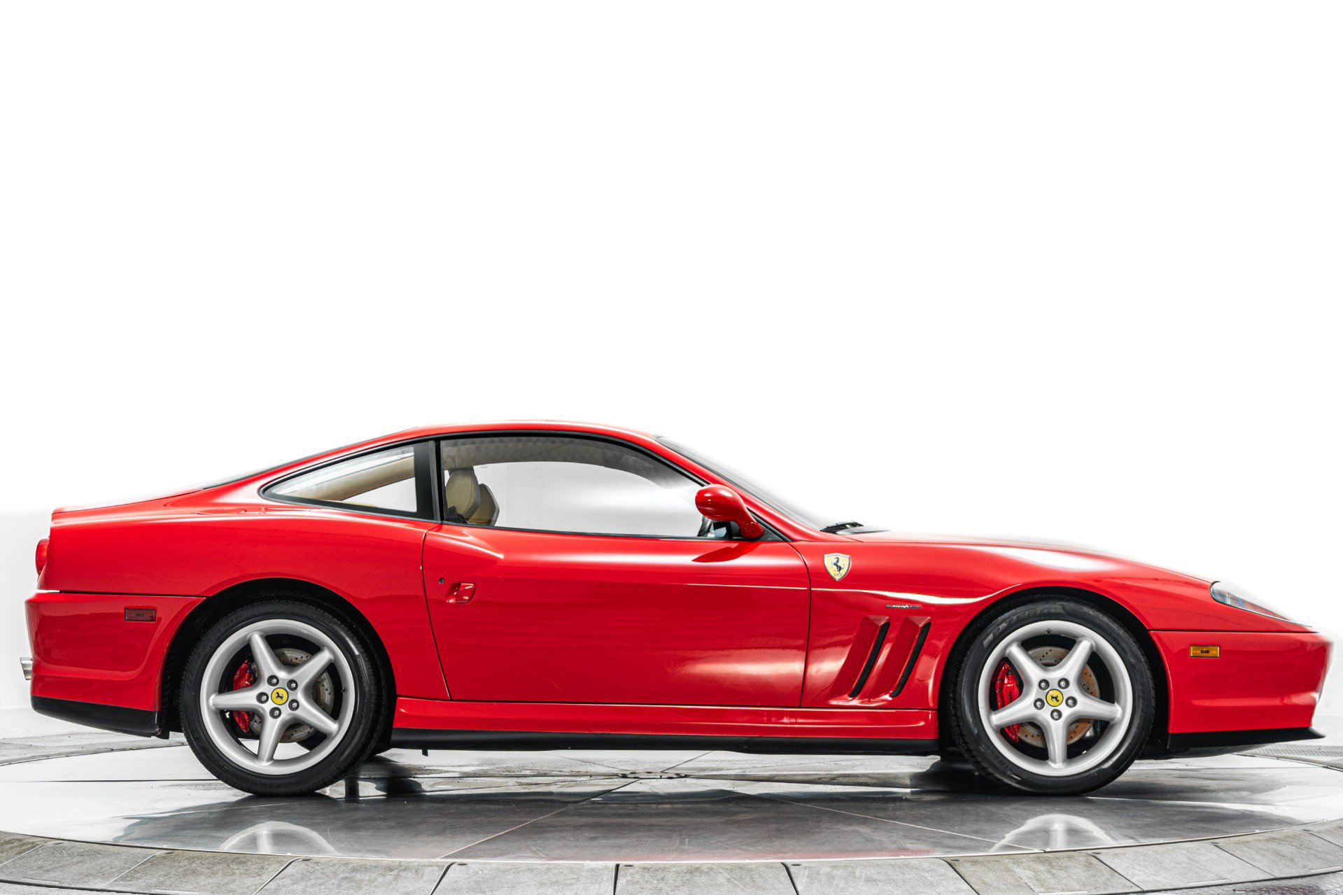 Used 2001 Ferrari 550 Maranello Coupe RWD image 46