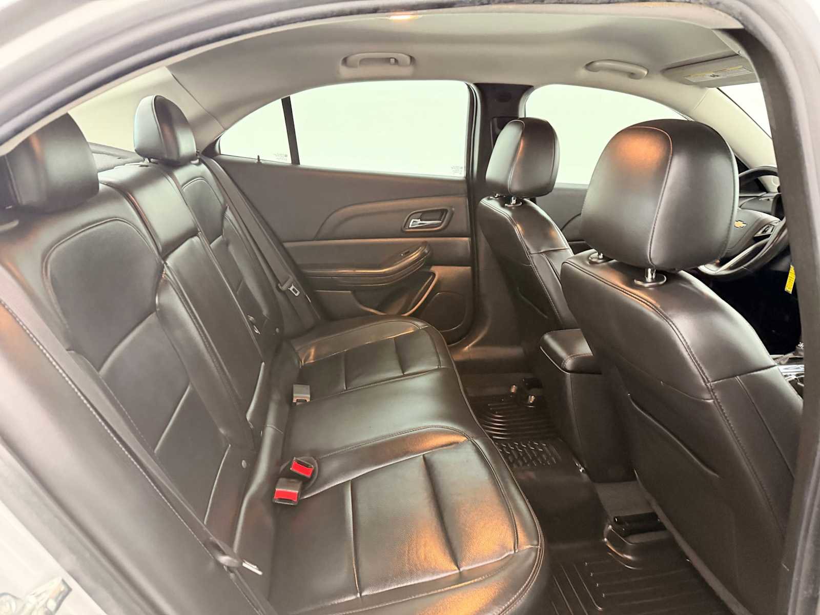 Used 2016 Chevrolet Malibu LTZ image 21