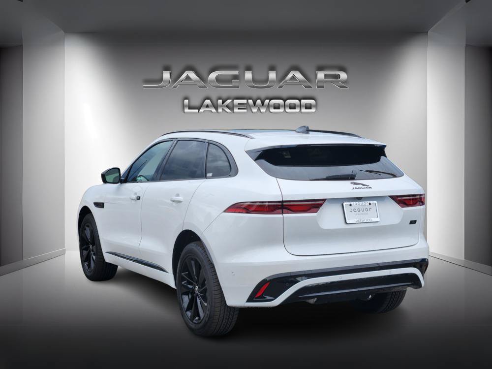 New 2026 Jaguar F-PACE R-Dynamic S image 3