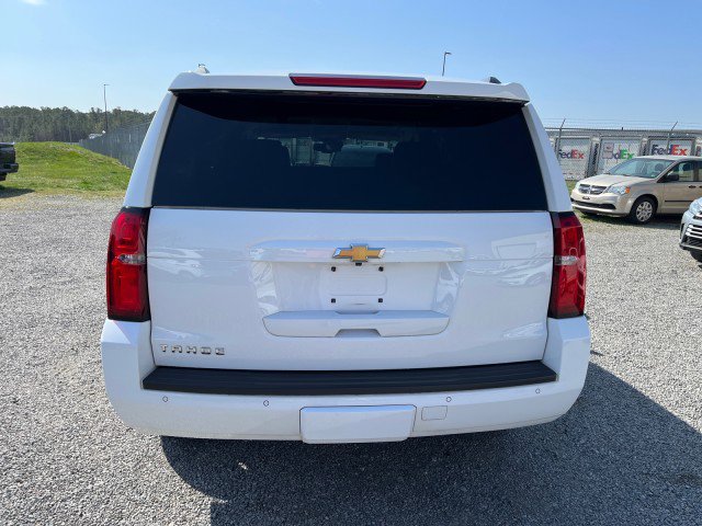 Used 2017 Chevrolet Tahoe LT w/ Luxury Package AWD/4WD image 8
