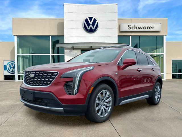 Used 2019 Cadillac XT4 Premium Luxury AWD/4WD image 2