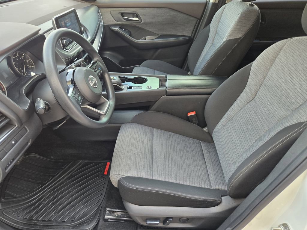 Used 2023 Nissan Rogue SV FWD image 13