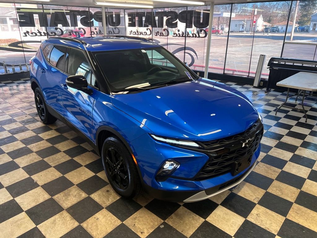 Used 2024 Chevrolet Blazer LT w/ Midnight/Sport Edition image 13