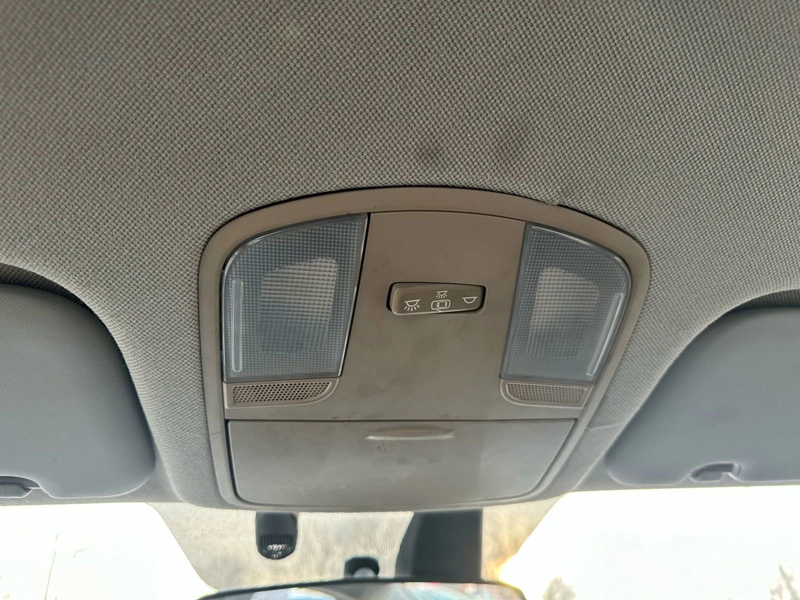 Used 2020 Hyundai Elantra SE w/ Cargo Package (C1) image 36