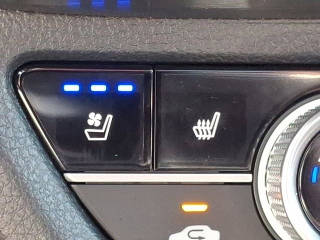 Certified 2025 Acura ADX A-Spec image 24