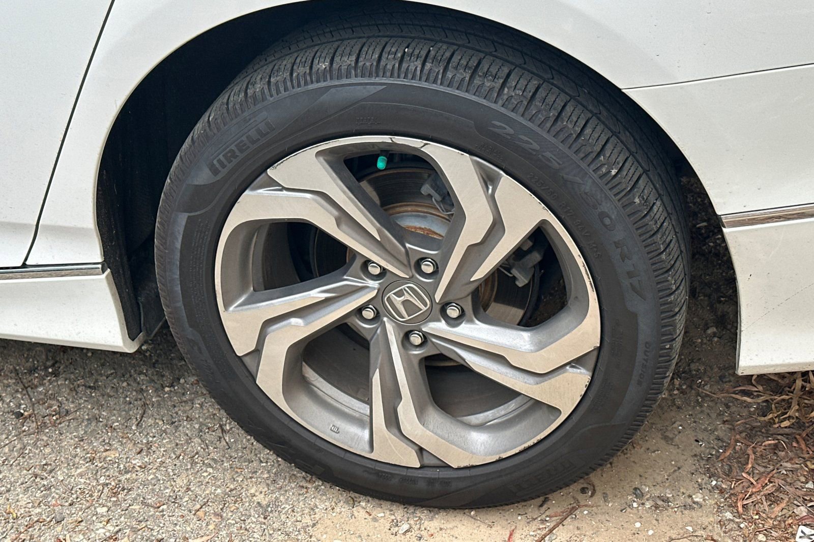 Used 2018 Honda Accord EX-L image 7