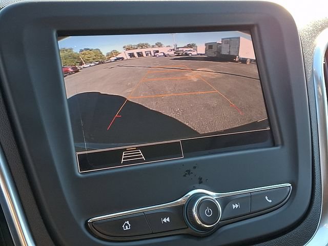 Used 2023 Chevrolet Equinox LT AWD/4WD image 4