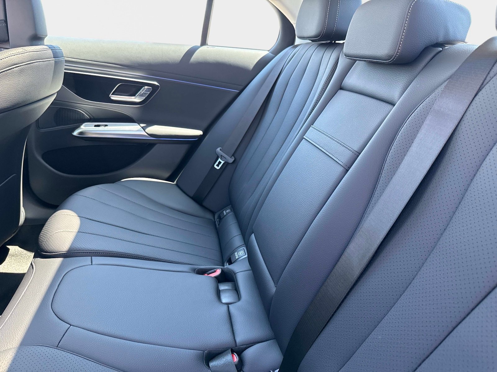 New 2026 Mercedes-Benz E 350 Sedan image 12