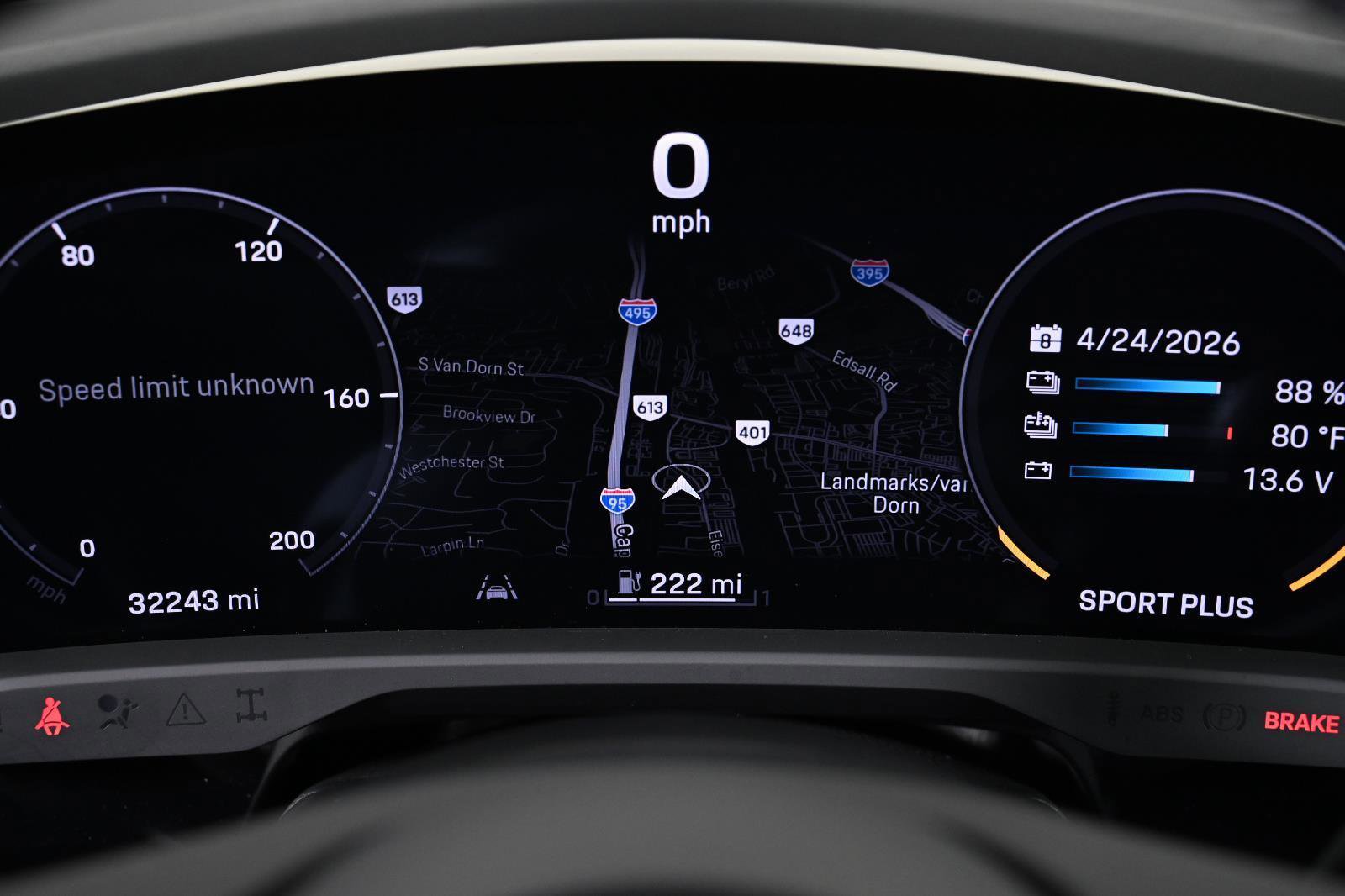 Used 2021 Porsche Taycan RWD image 13