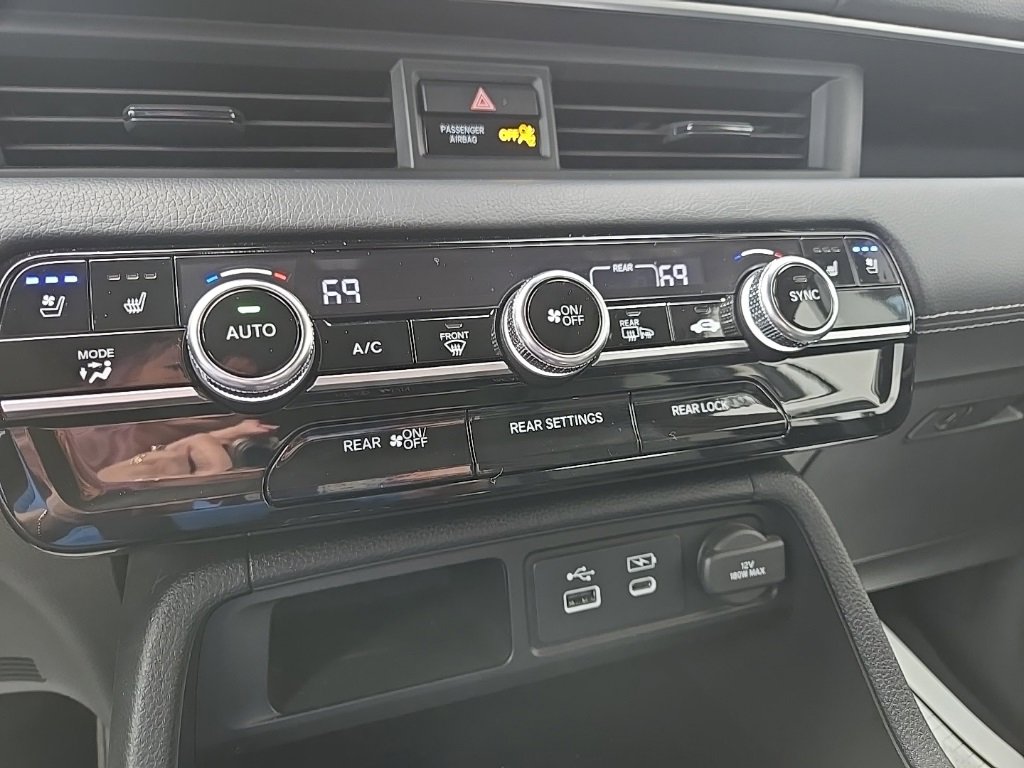 Used 2023 Honda Pilot Elite image 58