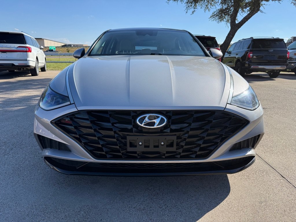 Used 2023 Hyundai Sonata SEL FWD image 2